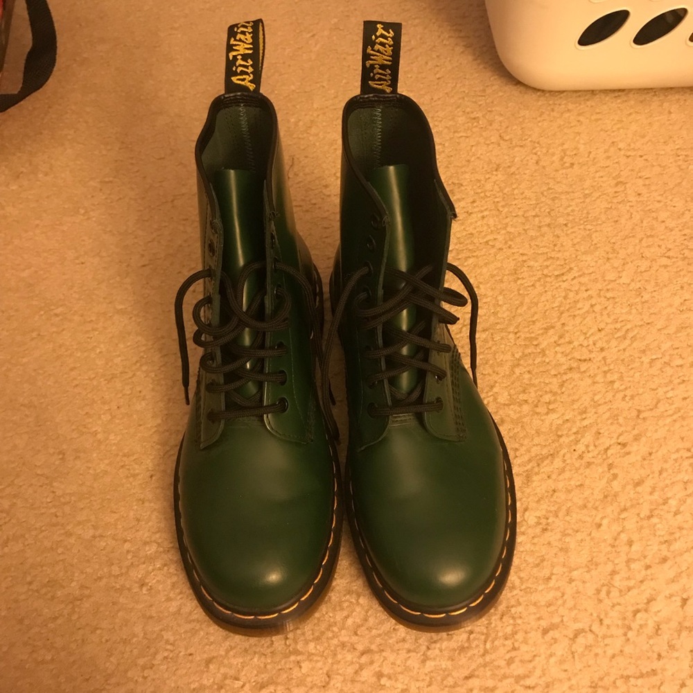 Men’s Dr. Martens